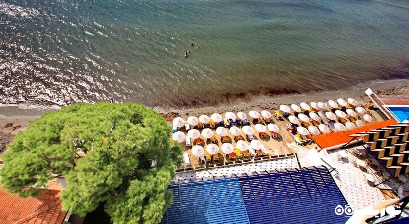 نمایی از ساحل اختصاصی هتل